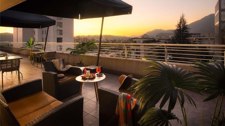 <b>Novotel Santiago Vitacura Room</b>. Images powered by <a href="https://iceportal.shijigroup.com/" title="IcePortal" target="_blank">IcePortal</a>.