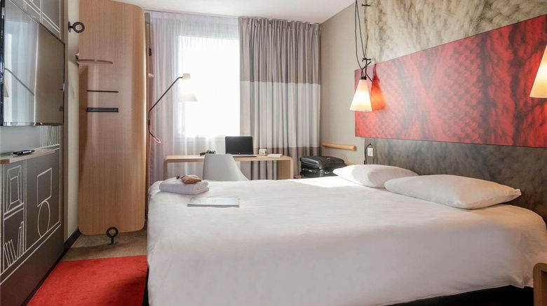 <b>Ibis Lyon Caluire Palais des Congres Room</b>. Images powered by <a href="https://iceportal.shijigroup.com/" title="IcePortal" target="_blank">IcePortal</a>.