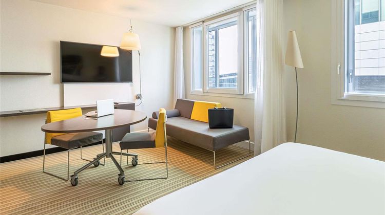 Suite Novotel Lille Europe Room
