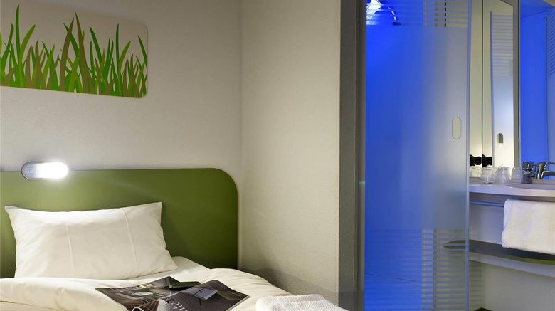<b>Ibis Budget Brussels Airport Room</b>. Images powered by <a href="https://iceportal.shijigroup.com/" title="IcePortal" target="_blank">IcePortal</a>.