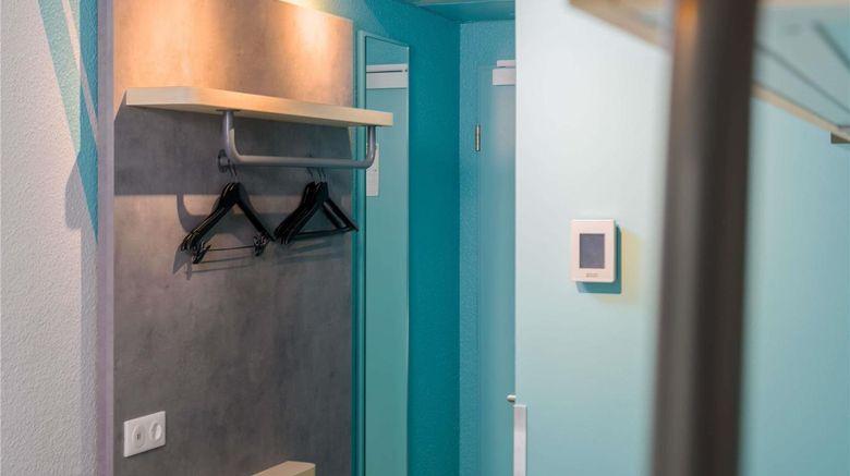 <b>Ibis Budget Hamburg St. Pauli Messe Room</b>. Images powered by <a href="https://iceportal.shijigroup.com/" title="IcePortal" target="_blank">IcePortal</a>.