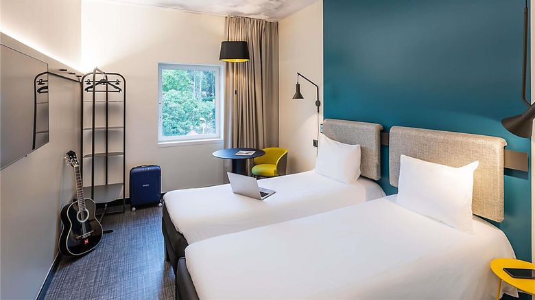 <b>Hotel Ibis Lisboa Alfragide Room</b>. Images powered by <a href="https://iceportal.shijigroup.com/" title="IcePortal" target="_blank">IcePortal</a>.