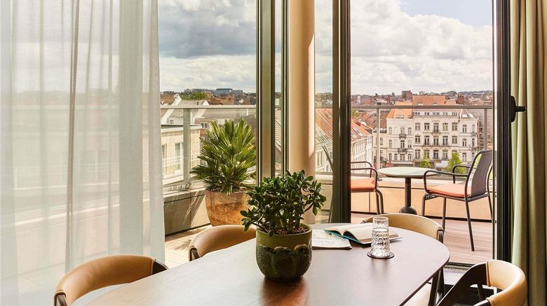<b>Sofitel Brussels Europe Room</b>. Images powered by <a href="https://iceportal.shijigroup.com/" title="IcePortal" target="_blank">IcePortal</a>.