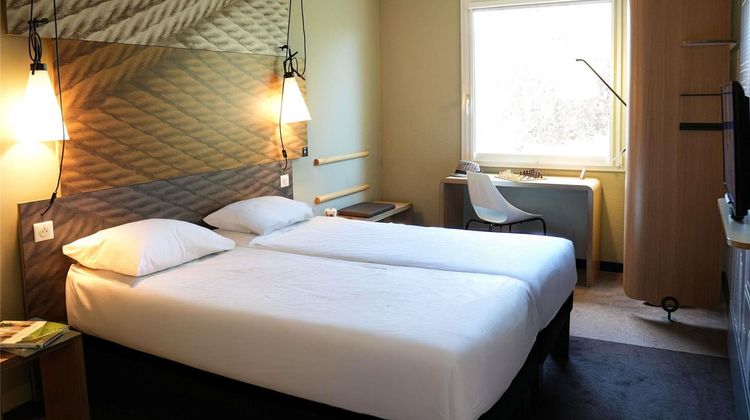 Ibis Caen Porte de Bretagne Room