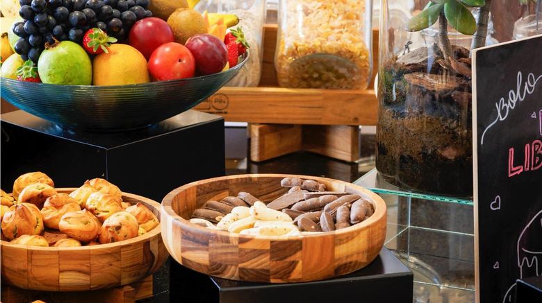 <b>Ibis Belo Horizonte Liberdade Restaurant</b>. Images powered by <a href="https://iceportal.shijigroup.com/" title="IcePortal" target="_blank">IcePortal</a>.