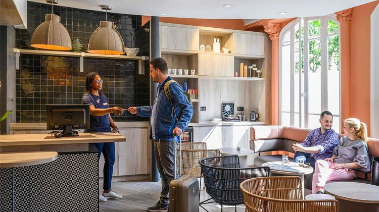 Ibis Paris Tour Montparnasse Exterior
