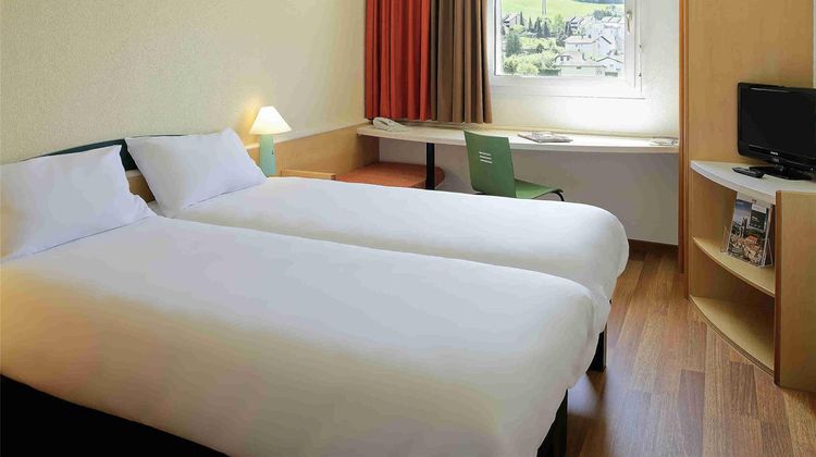 Ibis Fribourg Room