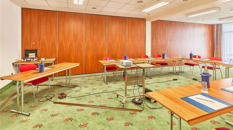 <b>Mercure Bad Duerkheim An Den Salinen Meeting</b>. Images powered by <a href="https://iceportal.shijigroup.com/" title="IcePortal" target="_blank">IcePortal</a>.