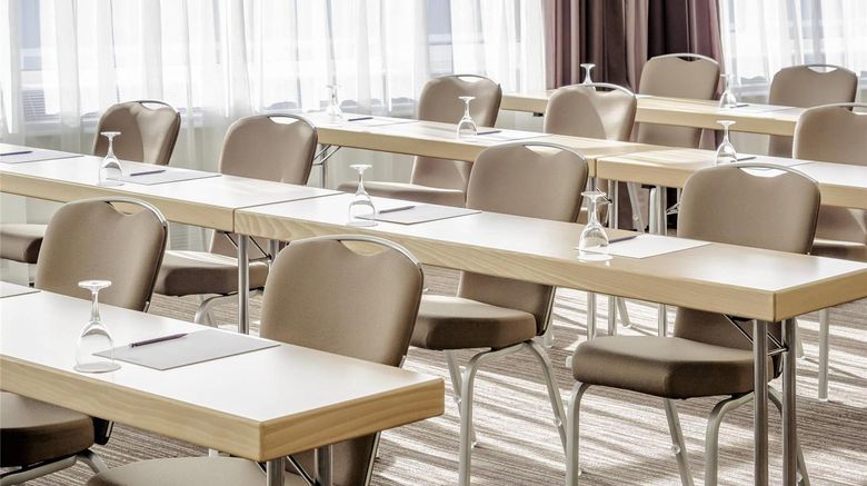 <b>Mercure Hotel Trier Porta Nigra Meeting</b>. Images powered by <a href="https://iceportal.shijigroup.com/" title="IcePortal" target="_blank">IcePortal</a>.