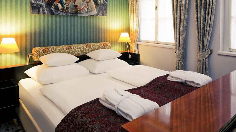 <b>Mercure Grand Hotel Biedermeier Vienna Room</b>. Images powered by <a href="https://iceportal.shijigroup.com/" title="IcePortal" target="_blank">IcePortal</a>.