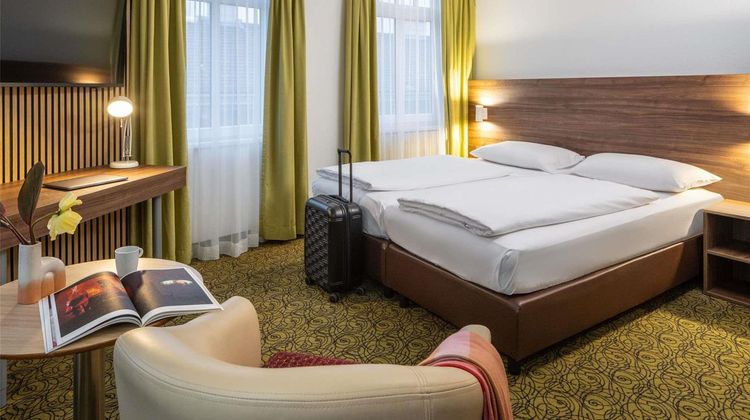 Mercure Wien Westbahnhof Room