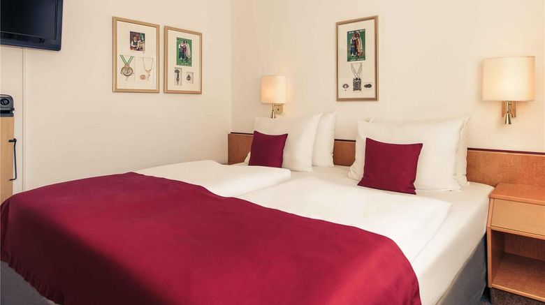 <b>Mercure Hotel Koeln City Friesenstrasse Room</b>. Images powered by <a href="https://iceportal.shijigroup.com/" title="IcePortal" target="_blank">IcePortal</a>.