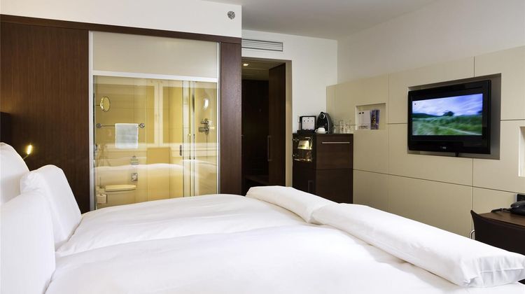 Pullman Cologne Room