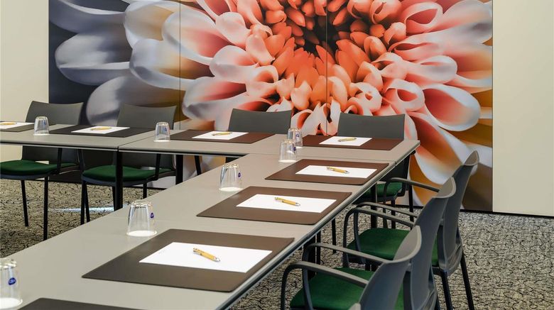 <b>Mercure Hotel Erfurt Altstadt Meeting</b>. Images powered by <a href="https://iceportal.shijigroup.com/" title="IcePortal" target="_blank">IcePortal</a>.