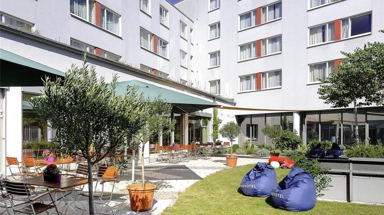 <b>Novotel Erlangen Other</b>. Images powered by <a href="https://iceportal.shijigroup.com/" title="IcePortal" target="_blank">IcePortal</a>.
