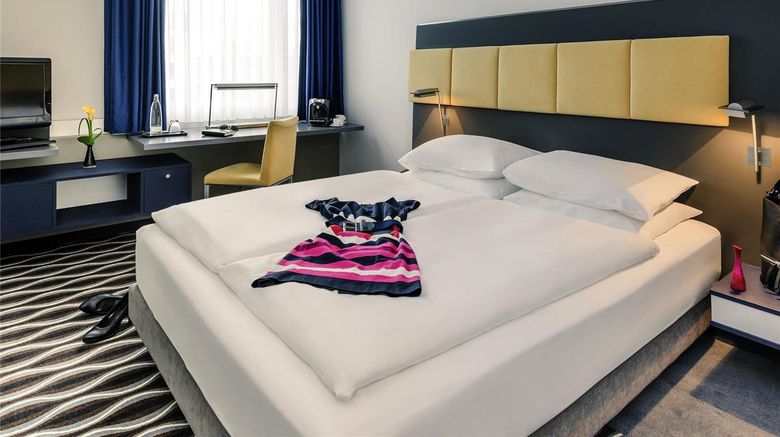 <b>Mercure Eschborn Franfurt Helfmann-Park Room</b>. Images powered by <a href="https://iceportal.shijigroup.com/" title="IcePortal" target="_blank">IcePortal</a>.