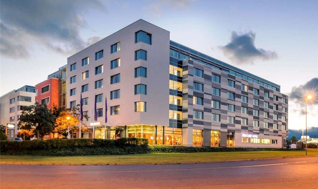 Mercure Eschborn Franfurt Helfmann-Park Exterior