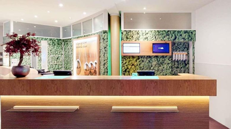 <b>Mercure Tagungs & Landhotel Krefeld Exterior</b>. Images powered by <a href="https://iceportal.shijigroup.com/" title="IcePortal" target="_blank">IcePortal</a>.