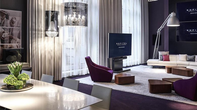 <b>Sofitel Munich Bayerpost Suite</b>. Images powered by <a href="https://iceportal.shijigroup.com/" title="IcePortal" target="_blank">IcePortal</a>.