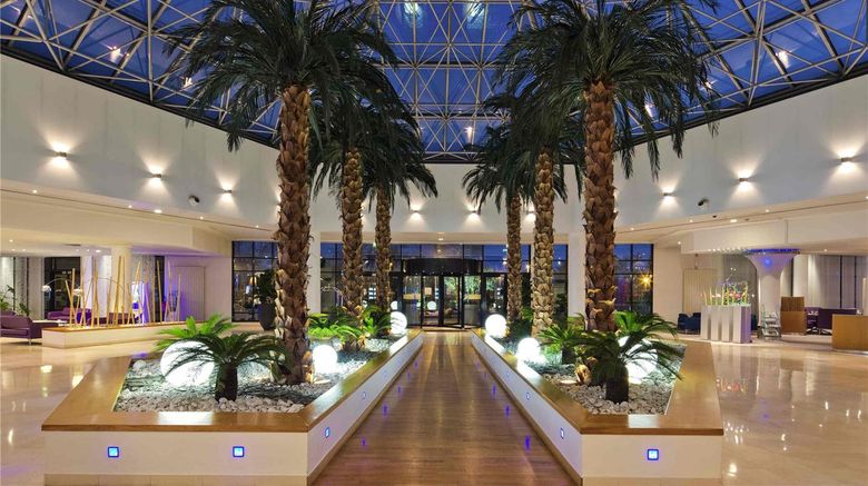 Novotel Convention  and  Wellness Roissy CDG Exterior. Images powered by <a href="https://iceportal.shijigroup.com" target="_blank" rel="noopener">Ice Portal</a>.