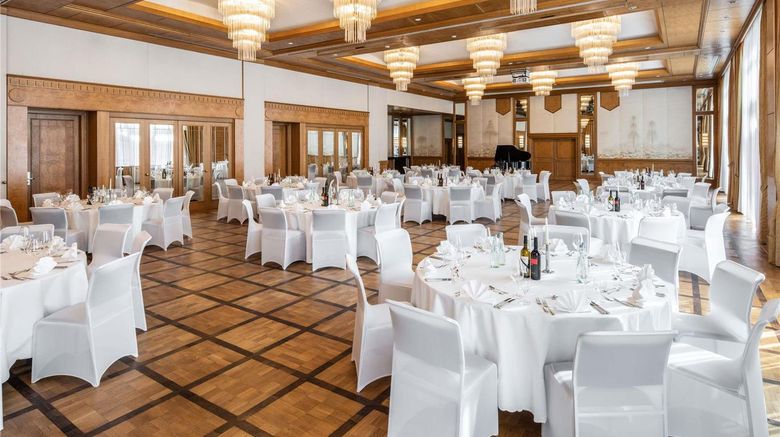 <b>Pullman Stuttgart Fontana Other</b>. Images powered by <a href="https://iceportal.shijigroup.com/" title="IcePortal" target="_blank">IcePortal</a>.