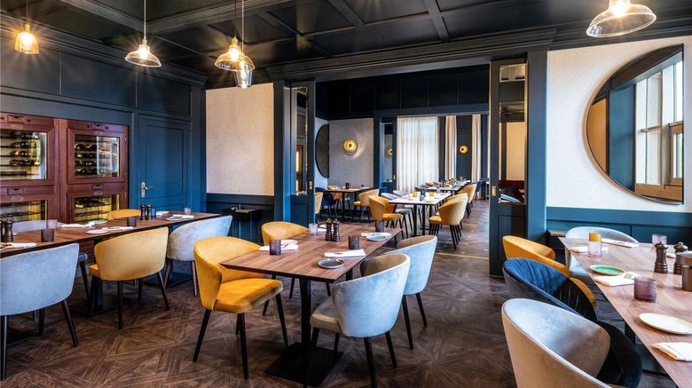 <b>Pullman Stuttgart Fontana Restaurant</b>. Images powered by <a href="https://iceportal.shijigroup.com/" title="IcePortal" target="_blank">IcePortal</a>.