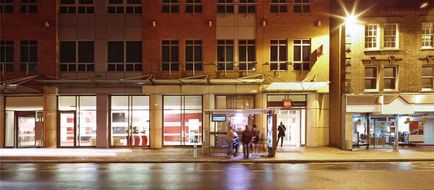 Ibis Reading Centre Exterior
