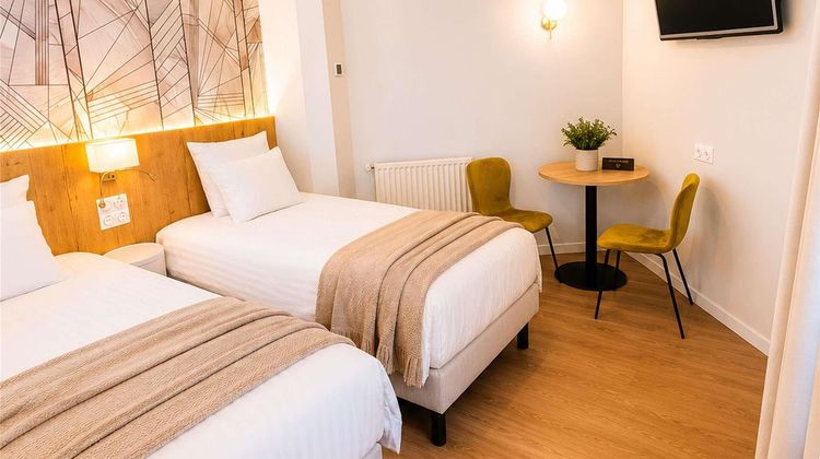 Mercure Lourdes Imperial Room