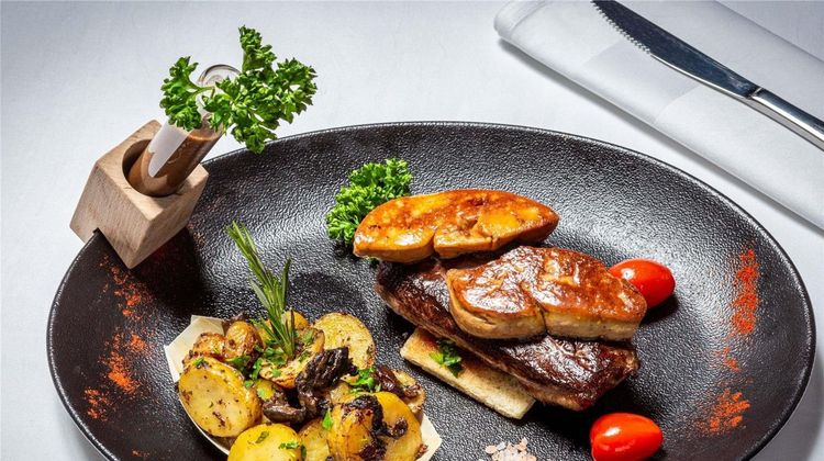 Mercure Lourdes Imperial Restaurant