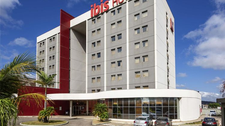 Ibis Betim Contagem Exterior