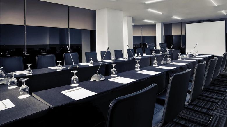 <b>Mercure Convention Centre Ancol Meeting</b>. Images powered by <a href="https://iceportal.shijigroup.com/" title="IcePortal" target="_blank">IcePortal</a>.
