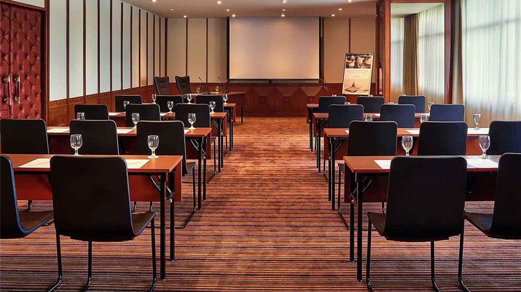 Mercure Convention Centre Ancol Meeting