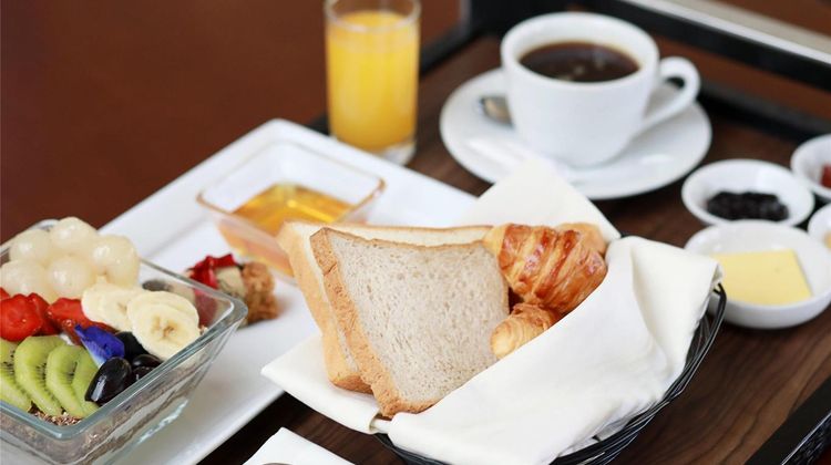 Mercure Convention Centre Ancol Restaurant