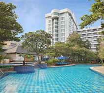 Mercure Convention Centre Ancol Exterior