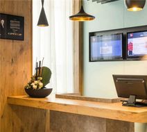 Ibis Levallois Perret Exterior