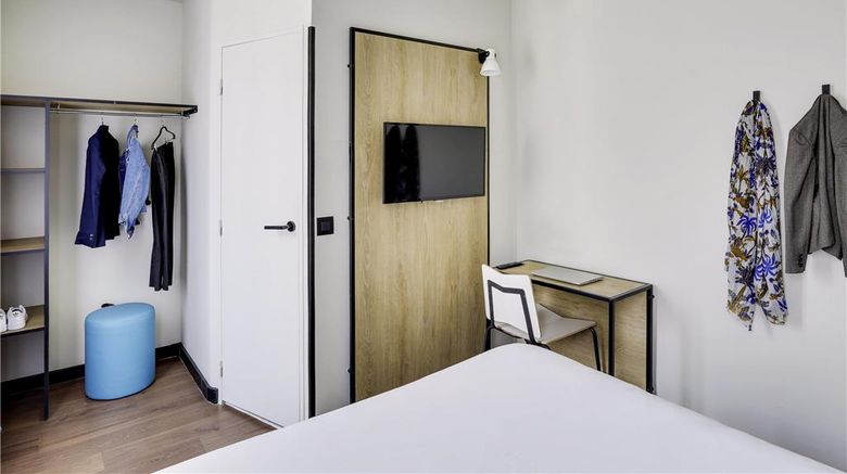 <b>Ibis Levallois Perret Room</b>. Images powered by <a href="https://iceportal.shijigroup.com/" title="IcePortal" target="_blank">IcePortal</a>.