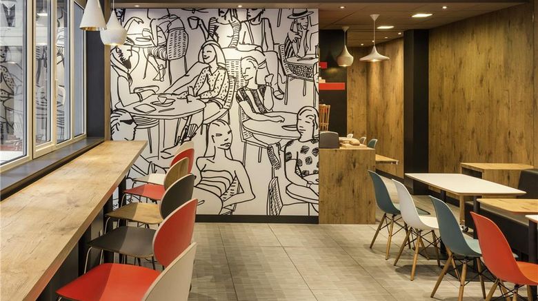 <b>Ibis Levallois Perret Restaurant</b>. Images powered by <a href="https://iceportal.shijigroup.com/" title="IcePortal" target="_blank">IcePortal</a>.