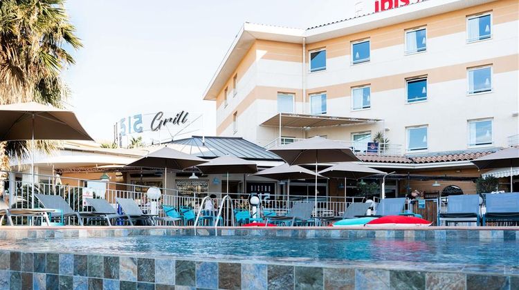 Ibis La Ciotat Exterior