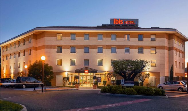 Ibis La Ciotat Exterior