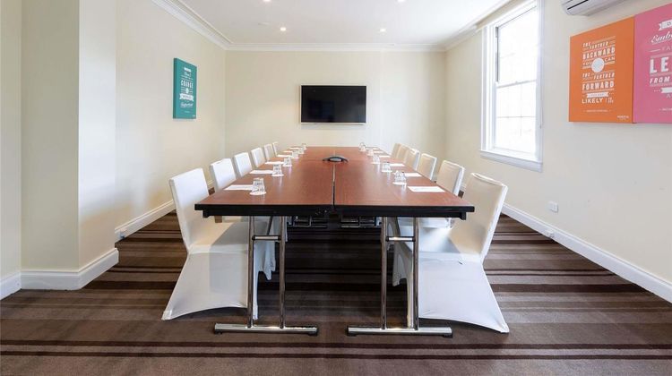 Mercure Canberra Hotel Meeting
