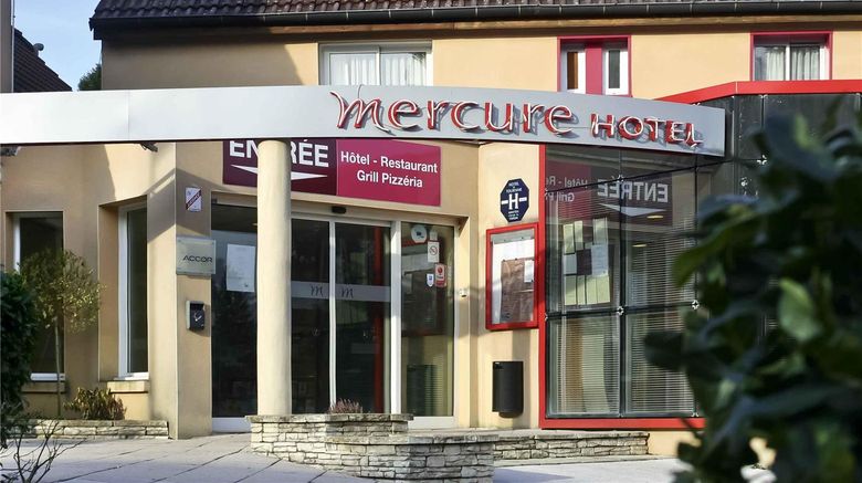 <b>Mercure Luxeuil Les Bains Hexagone Hotel Exterior</b>. Images powered by <a href="https://iceportal.shijigroup.com/" title="IcePortal" target="_blank">IcePortal</a>.