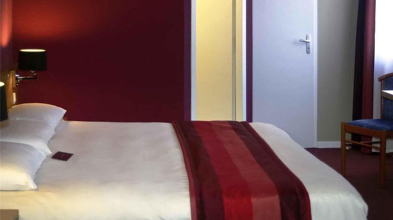 <b>Mercure Luxeuil Les Bains Hexagone Hotel Room</b>. Images powered by <a href="https://iceportal.shijigroup.com/" title="IcePortal" target="_blank">IcePortal</a>.