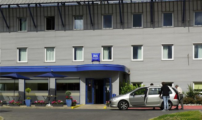 Ibis Budget Charleroi Airport Exterior