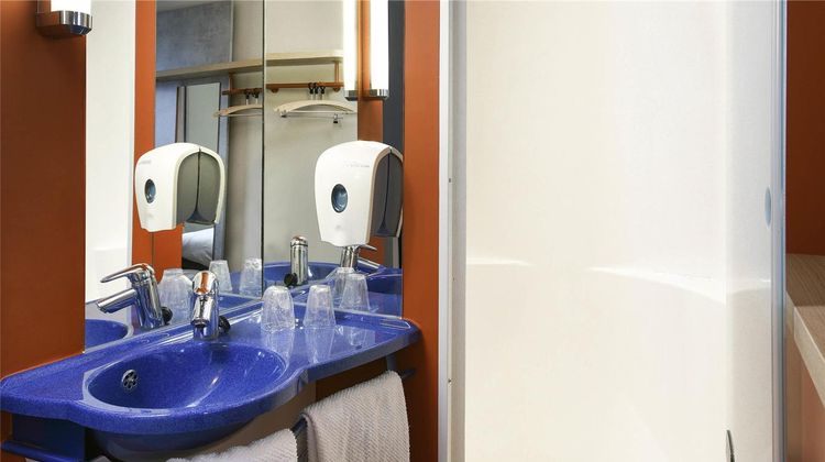 Ibis Budget Charleroi Airport Room