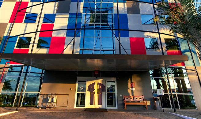 Hotel Ibis Vitoria Serra Exterior