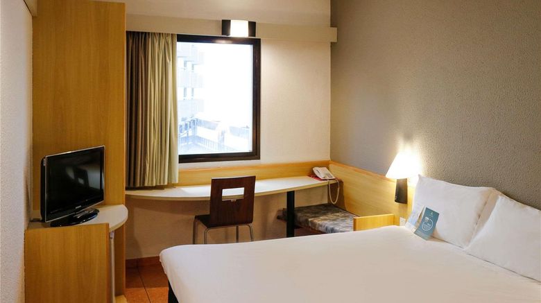 <b>Ibis Santos Room</b>. Images powered by <a href="https://iceportal.shijigroup.com/" title="IcePortal" target="_blank">IcePortal</a>.