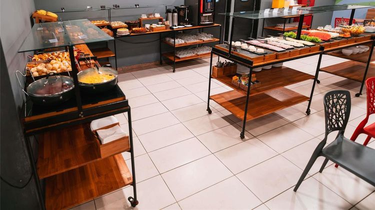 Ibis Santos Restaurant