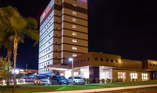 Ibis Aracatuba Exterior