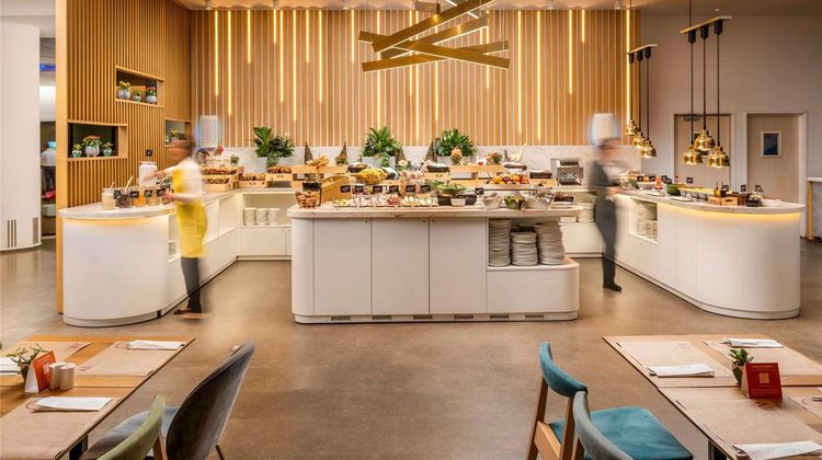 Novotel Bucharest City Centre Restaurant