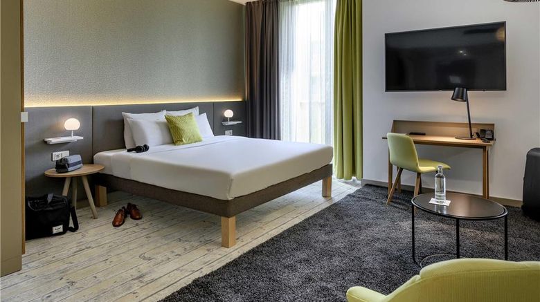 <b>Novotel Muenchen Messe Room</b>. Images powered by <a href="https://iceportal.shijigroup.com/" title="IcePortal" target="_blank">IcePortal</a>.